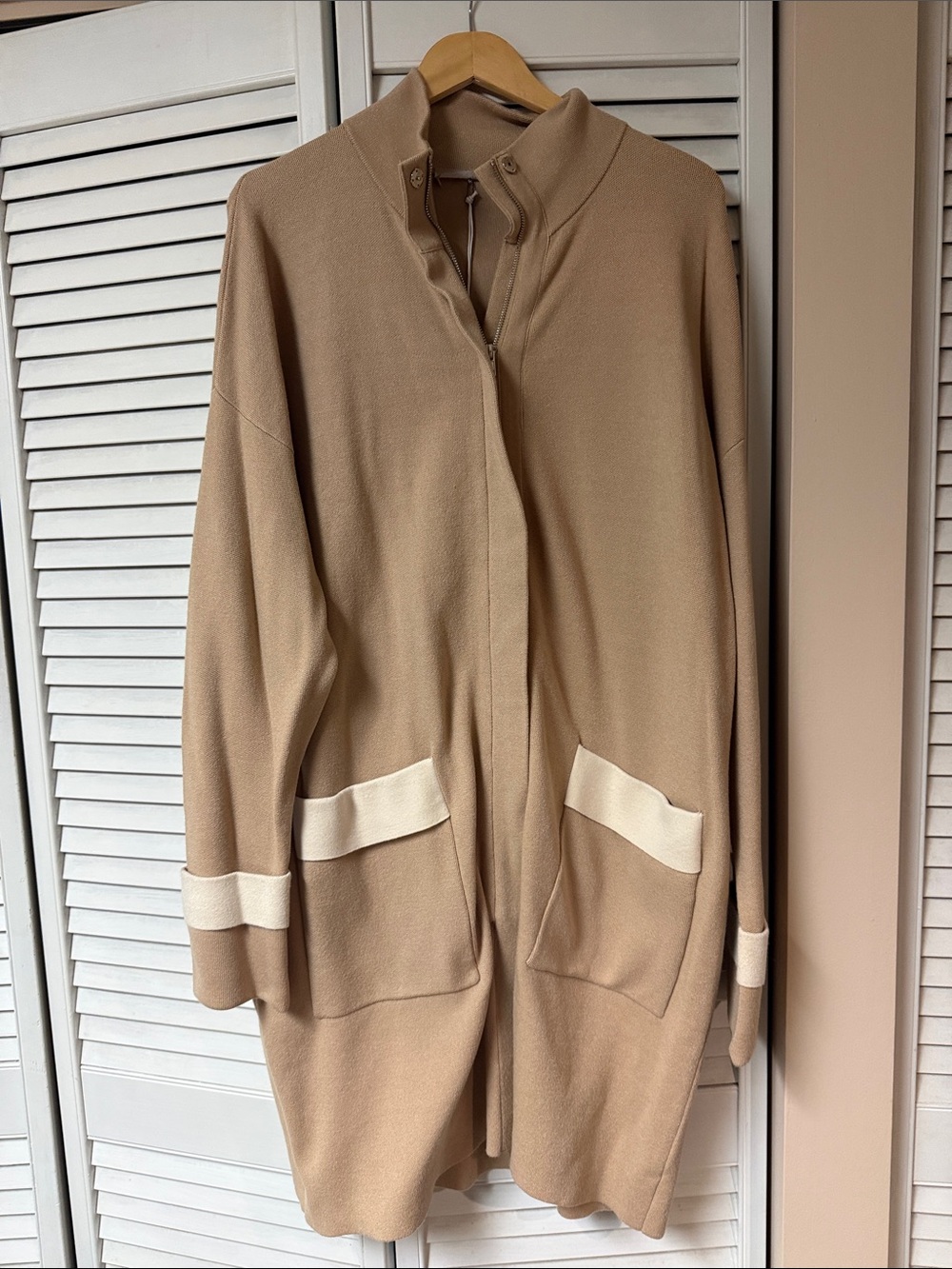 Stefanel Beige Trench Coat with Ivory Pocket & Cuff Trim (-Italian brand)